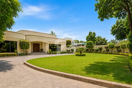 Rare Park Facing Two Kanal Property at Investor Rate