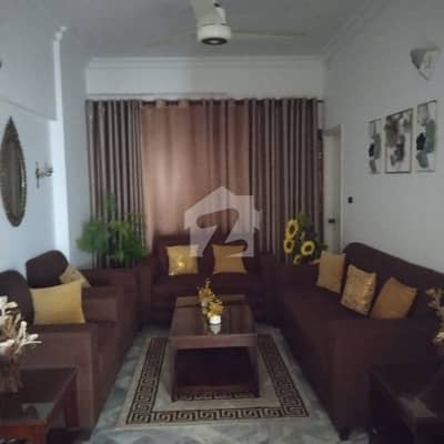 2 Bedroom Apartment for rent Bungalow Facing