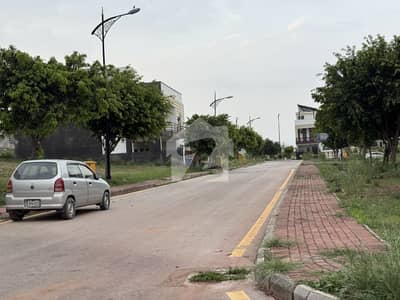 بحریہ انکلیو - سیکٹر ایف1 بحریہ انکلیو,بحریہ ٹاؤن,اسلام آباد میں 10 مرلہ رہائشی پلاٹ 1.75 کروڑ میں برائے فروخت۔ بحریہ انکلیو - سیکٹر ایف1 بحریہ انکلیو,بحریہ ٹاؤن,اسلام آباد میں 10 مرلہ رہائشی پلاٹ 1.75 کروڑ میں برائے فروخت۔
