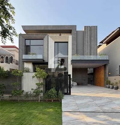 1 kanal brand new luxury house located near defence raya in dha phase 6 Lahore