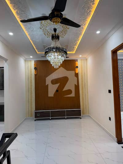 Prime Location 5 Marla House for Sale in Crystal Block, Park View City, Lahore Prime Location 5 Marla House for Sale in Crystal Block, Park View City, Lahore