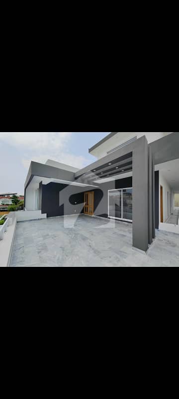 Wonderful Location of PWD near All Basic facilities Portion For Rent