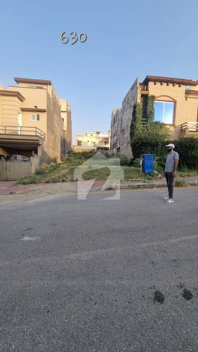 5 Marla Hot Location Plot For Sale In Overseas Sector