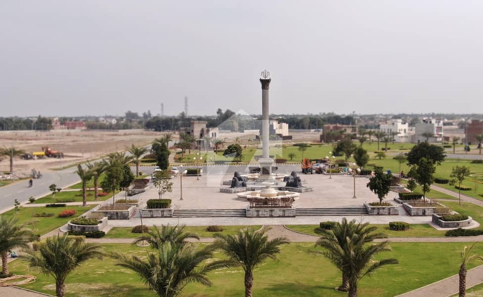 سٹی ہاؤسنگ سرگودھا روڈ سٹی ہاؤسنگ,فیصل آباد میں 1 کنال رہائشی پلاٹ 2.75 کروڑ میں برائے فروخت۔ سٹی ہاؤسنگ سرگودھا روڈ سٹی ہاؤسنگ,فیصل آباد میں 1 کنال رہائشی پلاٹ 2.75 کروڑ میں برائے فروخت۔