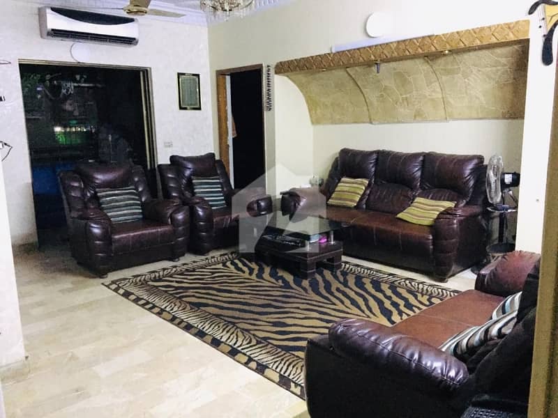 3 bed DD with reserved parking 3 bed DD with reserved parking