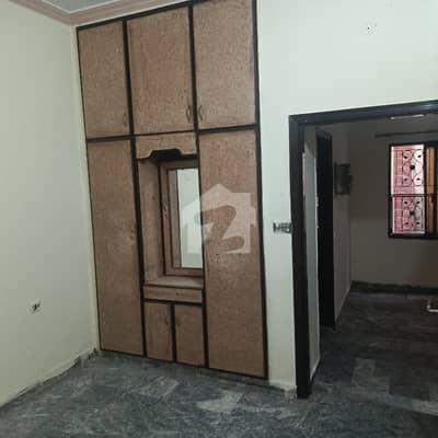 غلام نبی کالونی لاہور میں 6 کمروں کا 2 مرلہ مکان 1.1 لاکھ میں برائے فروخت۔