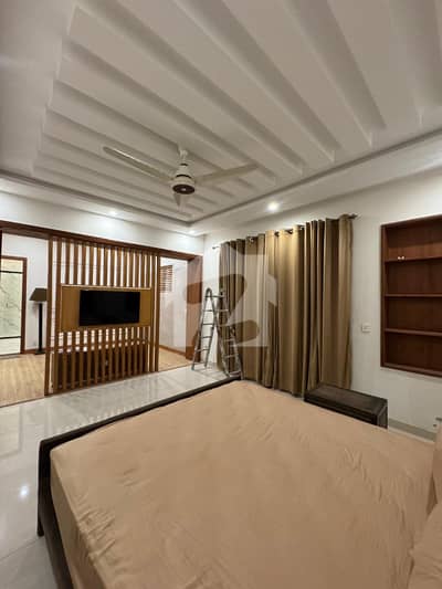 1 Kanal Fully Luxury Furnished House For Rent