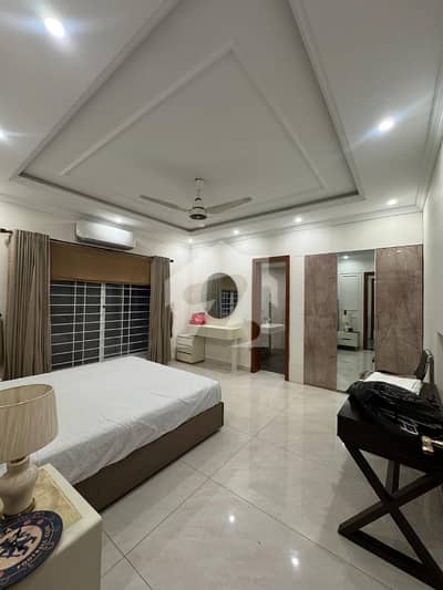 25 Marla Luxury Furnished House Available For Rent