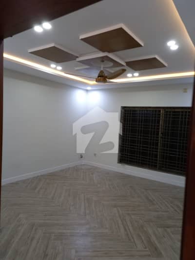 10 marla Basement Available For Rent