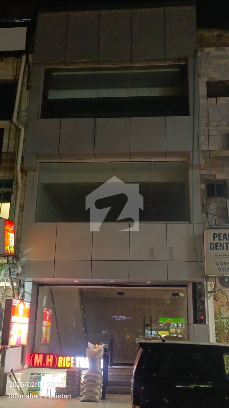 4 4