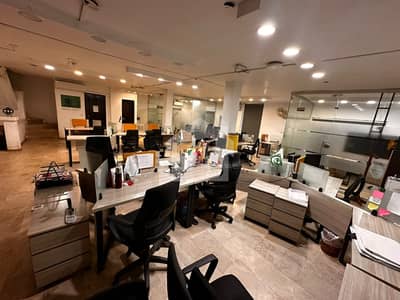 COMMERCIAL BUILDING AVAILABLE FOR RENT