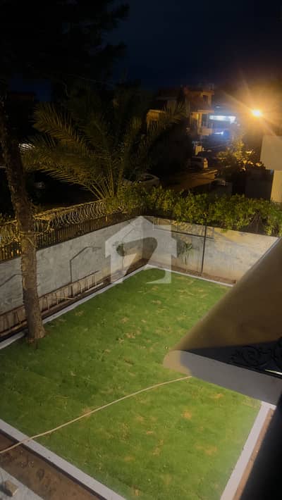 Un furnished 40x80 House For Rent