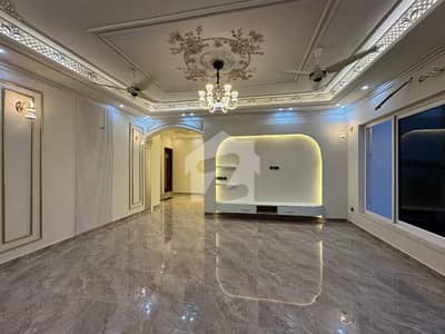 15 Marla brand new House with basement For sale
