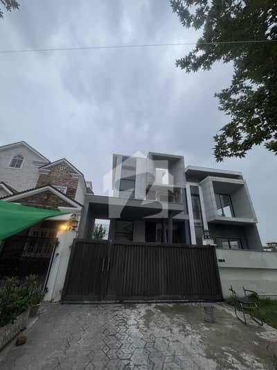 Executive Mansion For Rent | 1 Kanal | 11 Bedrooms | Prime Block E Gulberg Greens Executive Mansion For Rent | 1 Kanal | 11 Bedrooms | Prime Block E Gulberg Greens