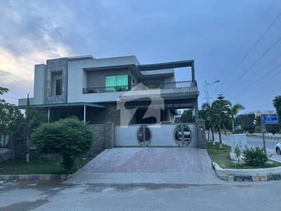 Ideal 5400 Square Feet House Available In MPCHS - Block B, Islamabad
