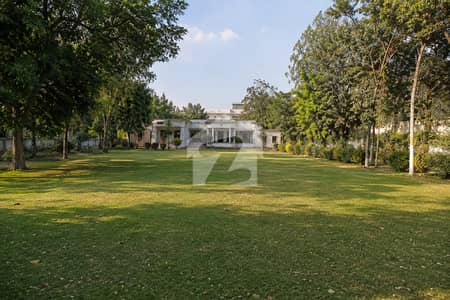 ایف ۔ 8 اسلام آباد میں 7 کمروں کا 3 کنال مکان 83.0 کروڑ میں برائے فروخت۔