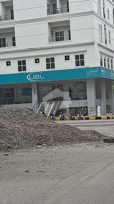 ( 375 Sq Ft Pair Shop Demand: Rs 270 Lacs ) ( 375 Sq Ft Each Shop Demand: Rs 135 Lacs )