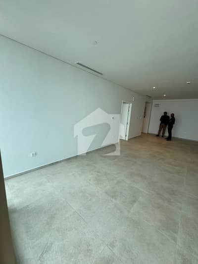 Centrally Located Flat In Emaar The Views Is Available For Sale Centrally Located Flat In Emaar The Views Is Available For Sale
