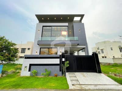 5 Marla Modern Family House for Rent in DHA 9 Town, Lahore