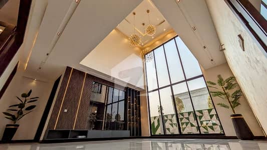 ONE KANAL MODERN HOUSE FOR SALE IN REASONABLE PRICE