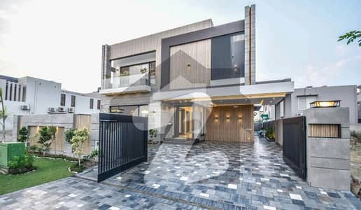 3 Beds 1 Kanal Upper Portion Modern Design For Rent In DHA Phase 7 Lahore.