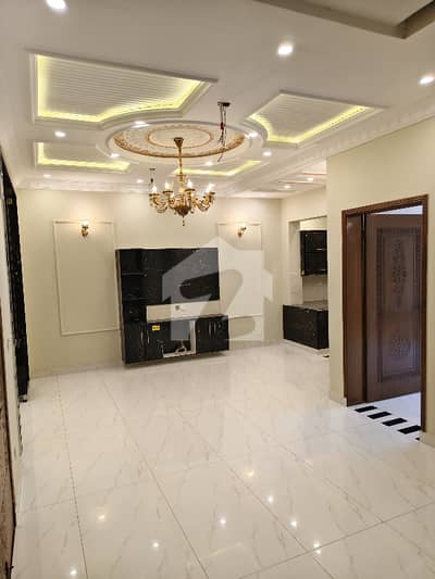 5 Marla Brand New House Available For Rent