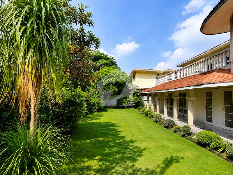 Corner Wide Front House Is For SALE Corner Wide Front House Is For SALE