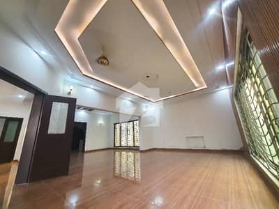 ORIGNAL PICTURES 1 Kannal 6 Bed SOLAR INSTALLED