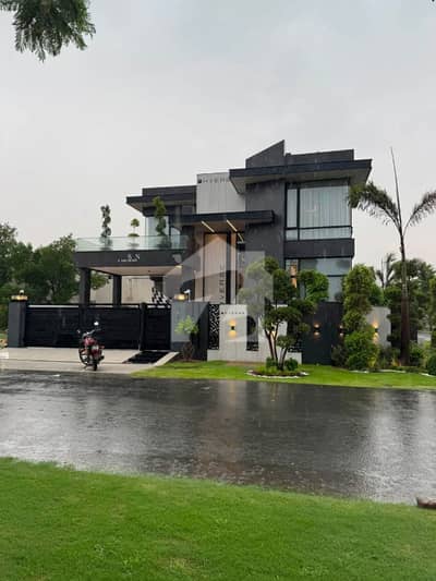 23 MARLA ULTRA LUXURY FULLY FURNISHED CORNER HOUSE IS AVAILABLE FOR SALE IN ONE OF THE MOST PRESTIGIOUS LOCATIONS OF DHA LAHORE. 23 MARLA ULTRA LUXURY FULLY FURNISHED CORNER HOUSE IS AVAILABLE FOR SALE IN ONE OF THE MOST PRESTIGIOUS LOCATIONS OF DHA LAHORE.
