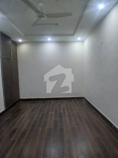4 Marla 2nd Floor For Rent In Cavalry Ground Lahore