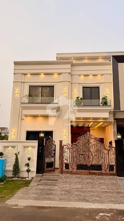 سٹی ہاؤسنگ سوسائٹی گوجرانوالہ میں 4 کمروں کا 5 مرلہ مکان 2.35 کروڑ میں برائے فروخت۔ سٹی ہاؤسنگ سوسائٹی گوجرانوالہ میں 4 کمروں کا 5 مرلہ مکان 2.35 کروڑ میں برائے فروخت۔