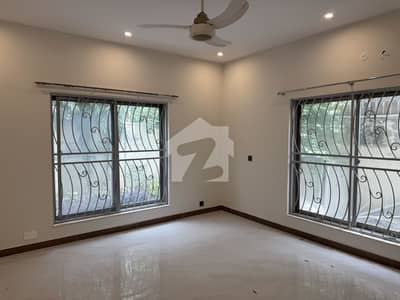 Free Hold 14 Marla House For Sales Prime Location Of Main Cantt Lahore