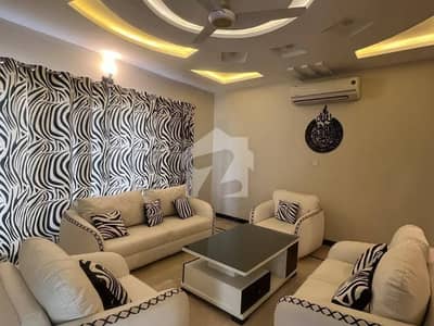 بحریہ ٹاؤن فیز 8 ۔ بلاک ای بحریہ ٹاؤن فیز 8,بحریہ ٹاؤن راولپنڈی,راولپنڈی میں 7 کمروں کا 10 مرلہ مکان 2.7 لاکھ میں کرایہ پر دستیاب ہے۔