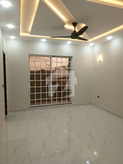 Highly-Desirable 10 Marla Lower Portion Available In Nasheman-E-Iqbal Phase 2