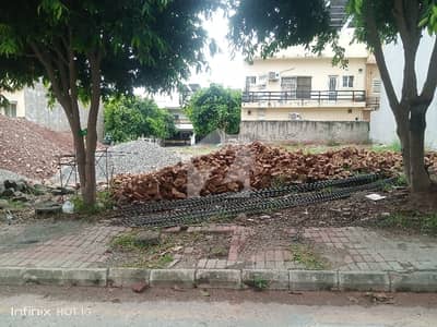 Bahria enclave islamabad sector G 8marla road 1 plot for sale Bahria enclave islamabad sector G 8marla road 1 plot for sale