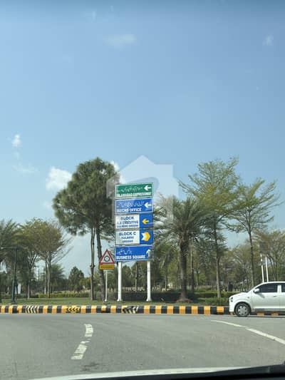 50x60 Commercial Plot For IT Companies & Commercial Projects IT Hub, Gulberg Greens 50x60 Commercial Plot For IT Companies & Commercial Projects IT Hub, Gulberg Greens