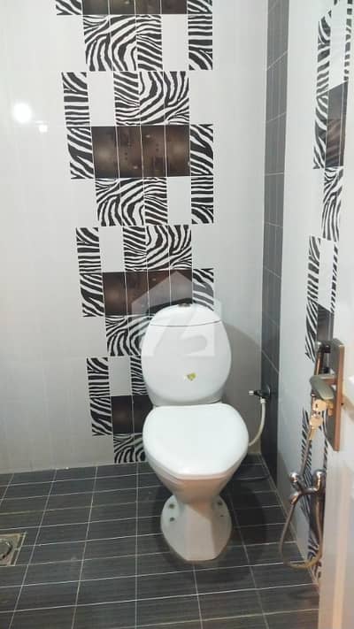 Near wapda town Gulshan e Lahore society 5 mrla 3rd floor room with attach batch and kitchen for couple and bachelor available for rent
