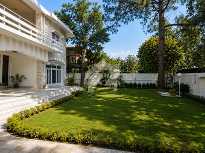 Rare Investment Opportunity | 2 Kanal Old House E-7