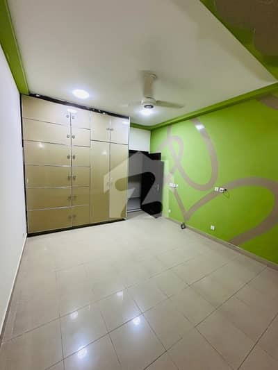 1 Kanal Upper Portion For Rent In NFC 1