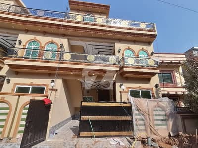 Prime Location Defence Road House For Sale Sized 5 Marla