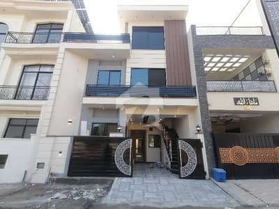 Buying A Prime Location House In Caltex Road?