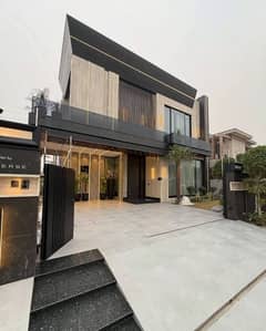 BRAND NEW ONE KANAL LUXURY MODERN DESIGN HOUSE In DHA Phase 6 AC Install.