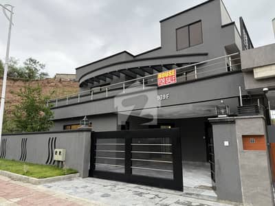 Spacious 1 Kanal Used House In Prime Location