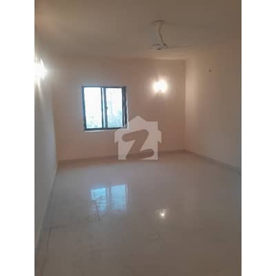 800 YARDS UPPER PORTION ON RENT ON RENT IN DHA PHASE 6 BUKHARI STREETS
