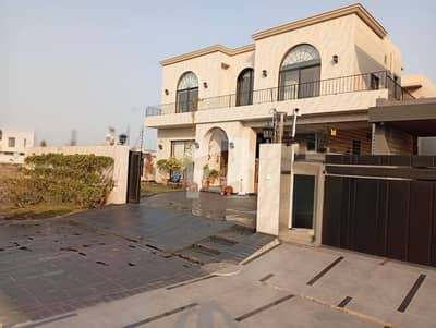 1 kanal beautiful Owner built well maintained bungalow peaceful location near DHA phase 5