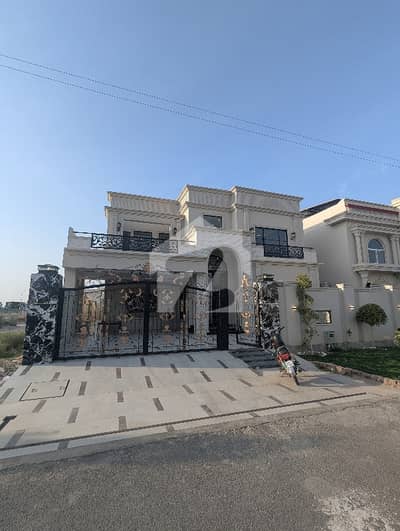 Ideal location House For Sale