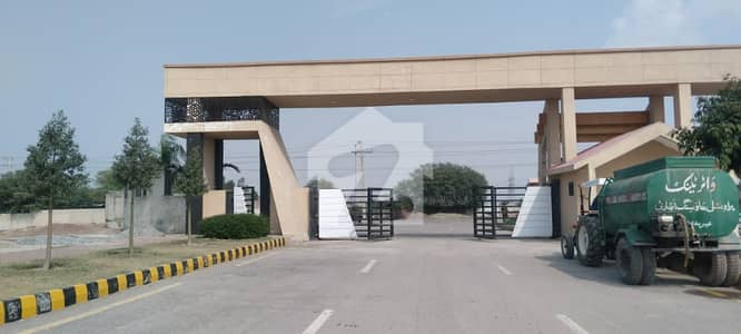 جلوزئی ہاؤسنگ سکیم نوشہرہ میں 1 کنال رہائشی پلاٹ 30.0 لاکھ میں برائے فروخت۔