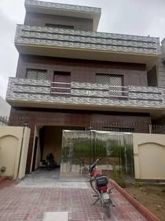 25*50 used House For sale in G14 Islamabad street corner 25*50 used House For sale in G14 Islamabad street corner