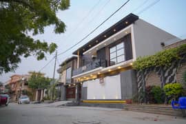 425 Sq. Yd Ground Plus One Luxurious Bunglow For Sale In Gulistan-E-Jauhar Block 14
