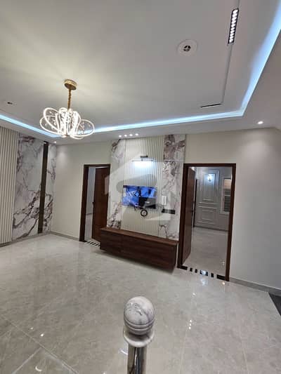 160 Gaz Bungalow Block C Naya Nazimabad